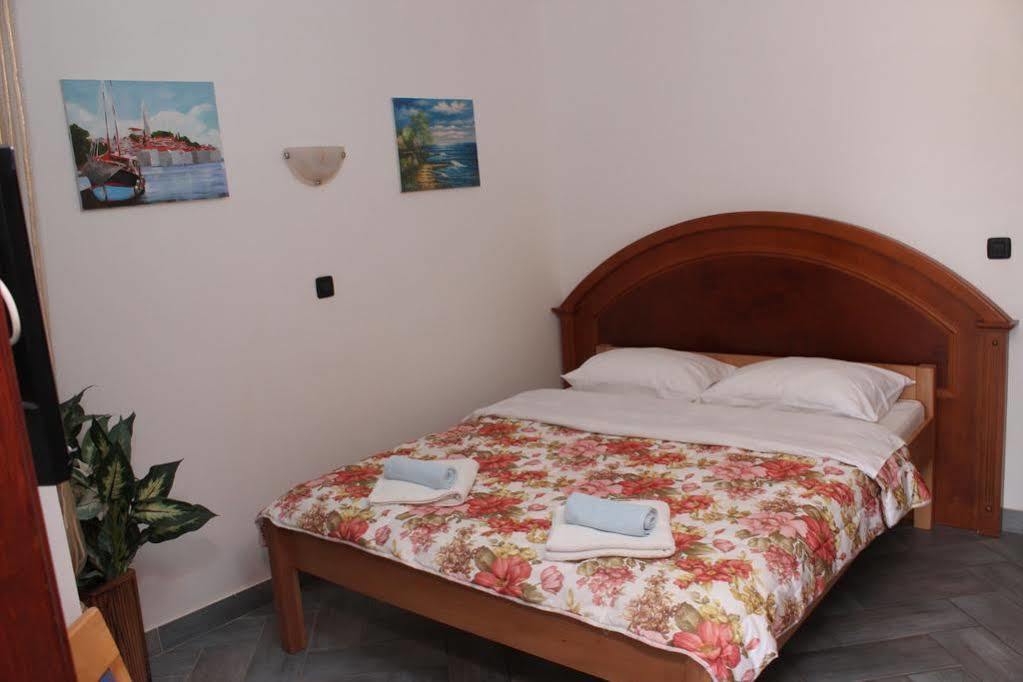 Rooms Laura Medulin Extérieur photo