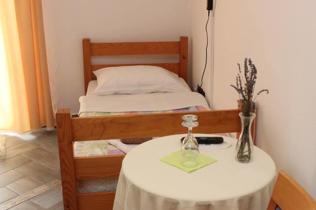 Rooms Laura Medulin Extérieur photo